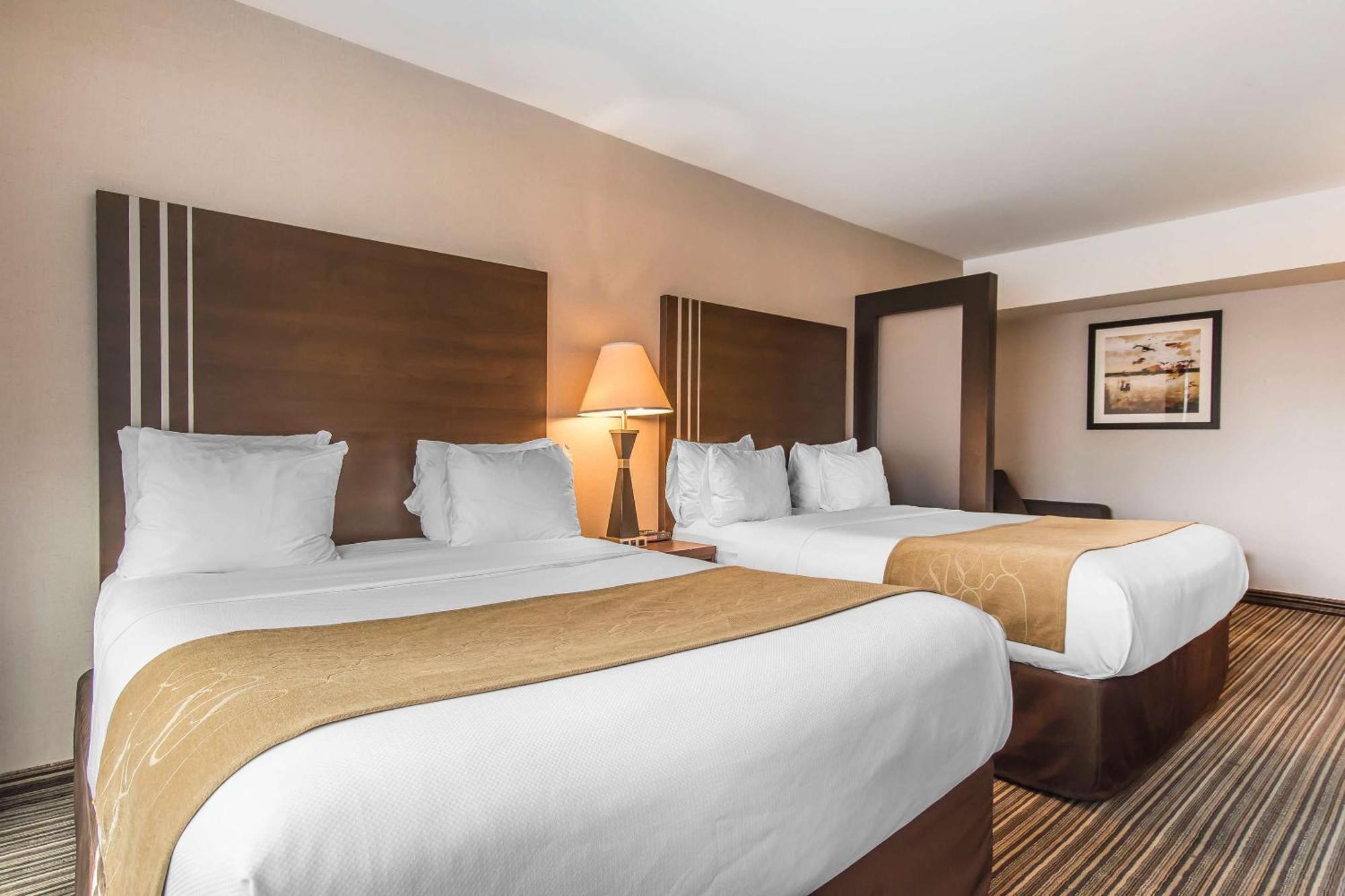 Comfort Suites Downtown Montréal Kültér fotó