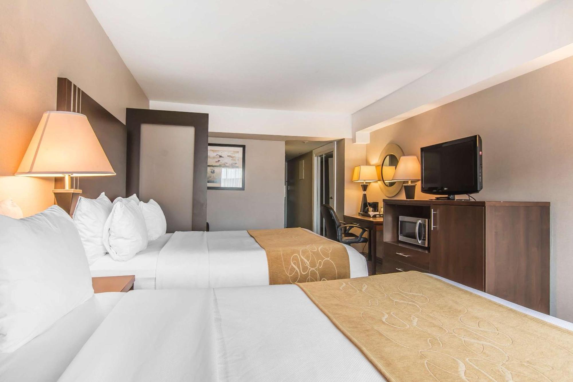 Comfort Suites Downtown Montréal Kültér fotó